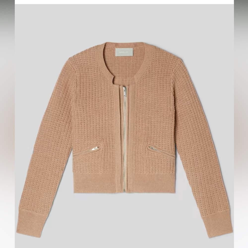 Everlane Cropped Zip Front Waffle Knit Cardigan in Light Tan
